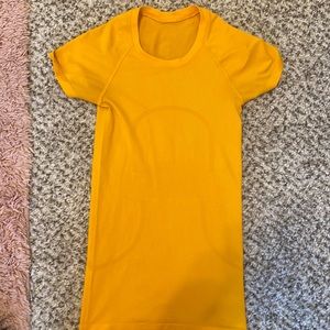 Lululemon orange swiftly tech size 0